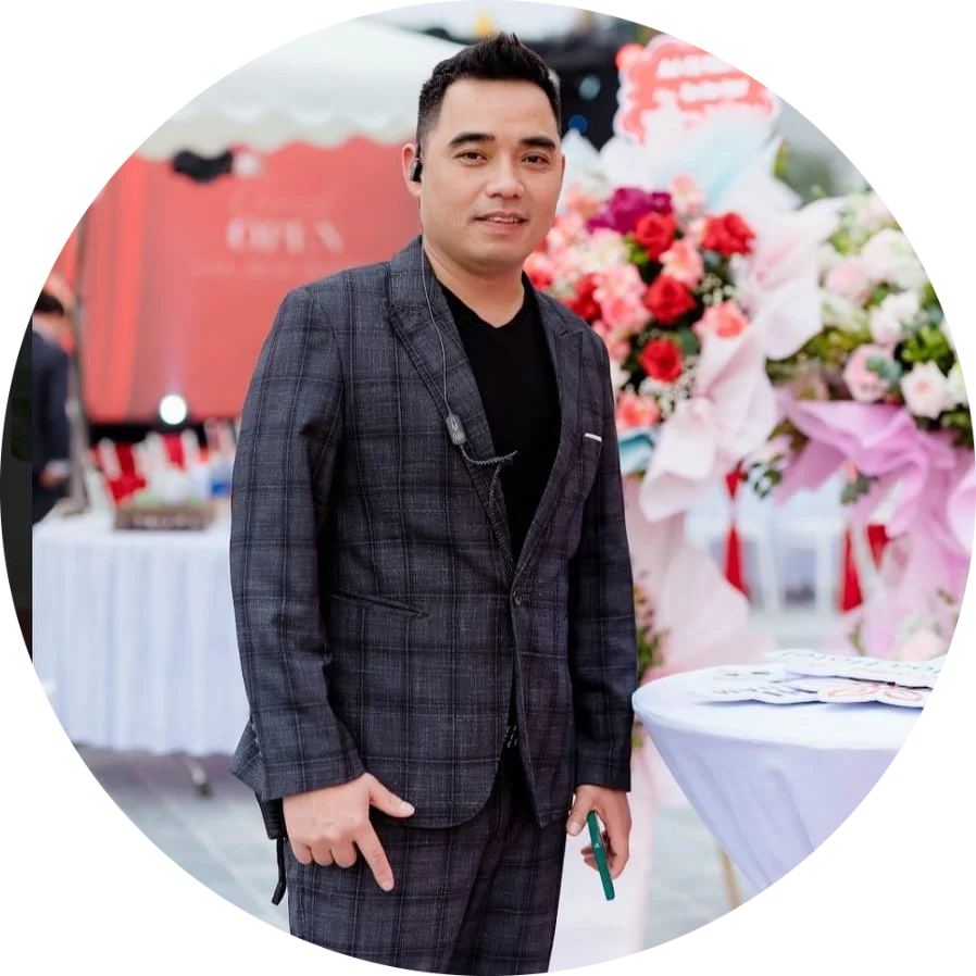 Mr. Tuấn