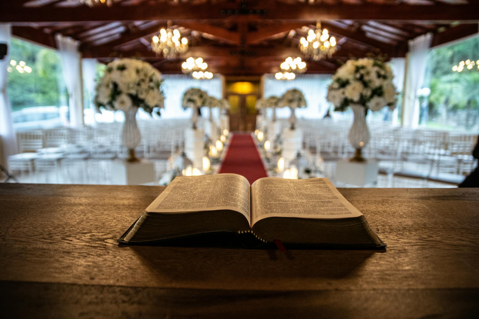 Top 10 địa điểm tổ chức tiệc cưới đáng giá nhất tại TP.HCM